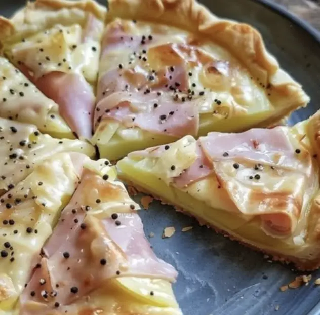 Tarticlette (Tarte Façon Raclette) : Le Plat Réconfort de l’Hiver
